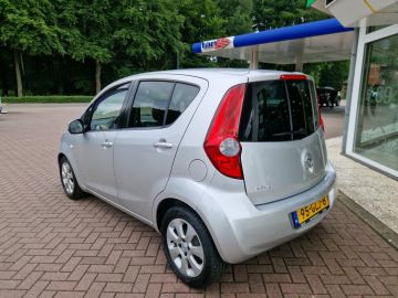 Opel Agila